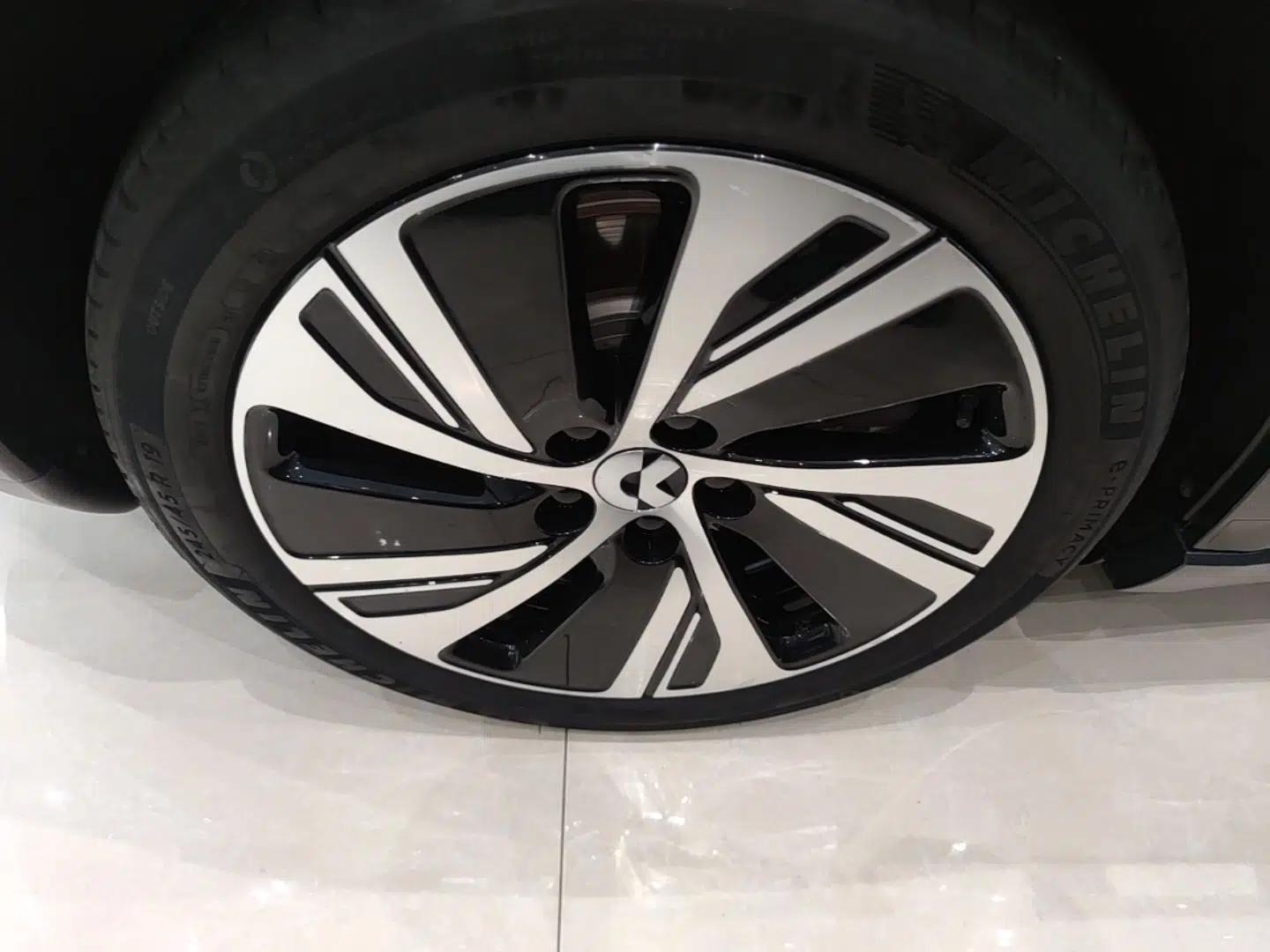 Nio ET5 2024 75 kWh — миниатюра 10