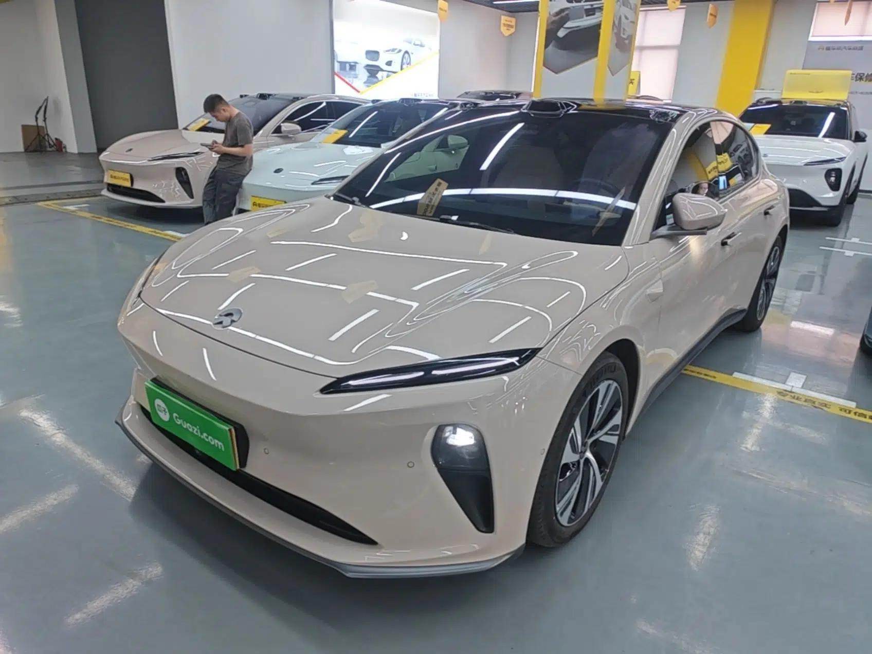 Nio ET5 2022 75 kWh — миниатюра 1
