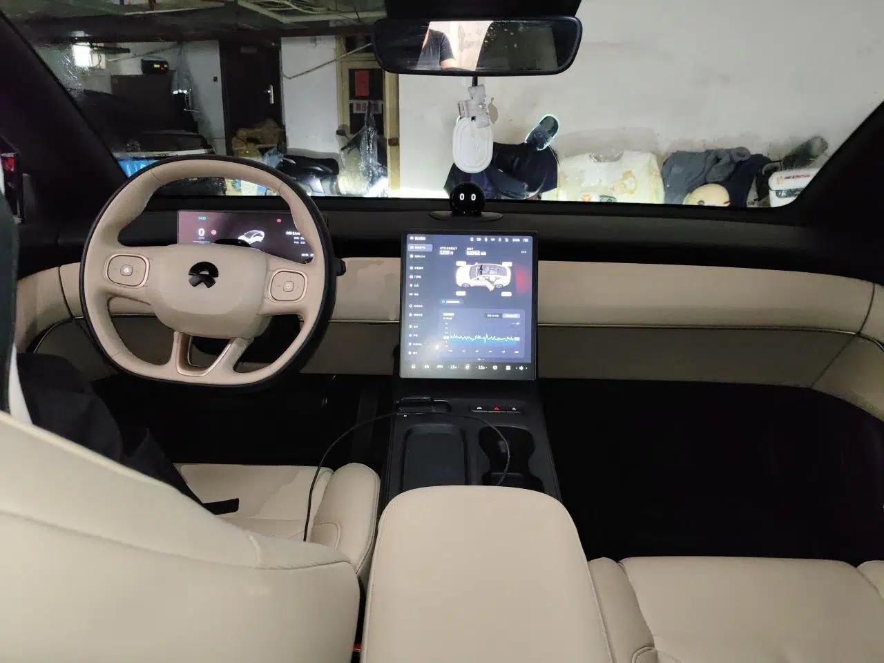 Nio ET5 2022 75 kWh — миниатюра 10