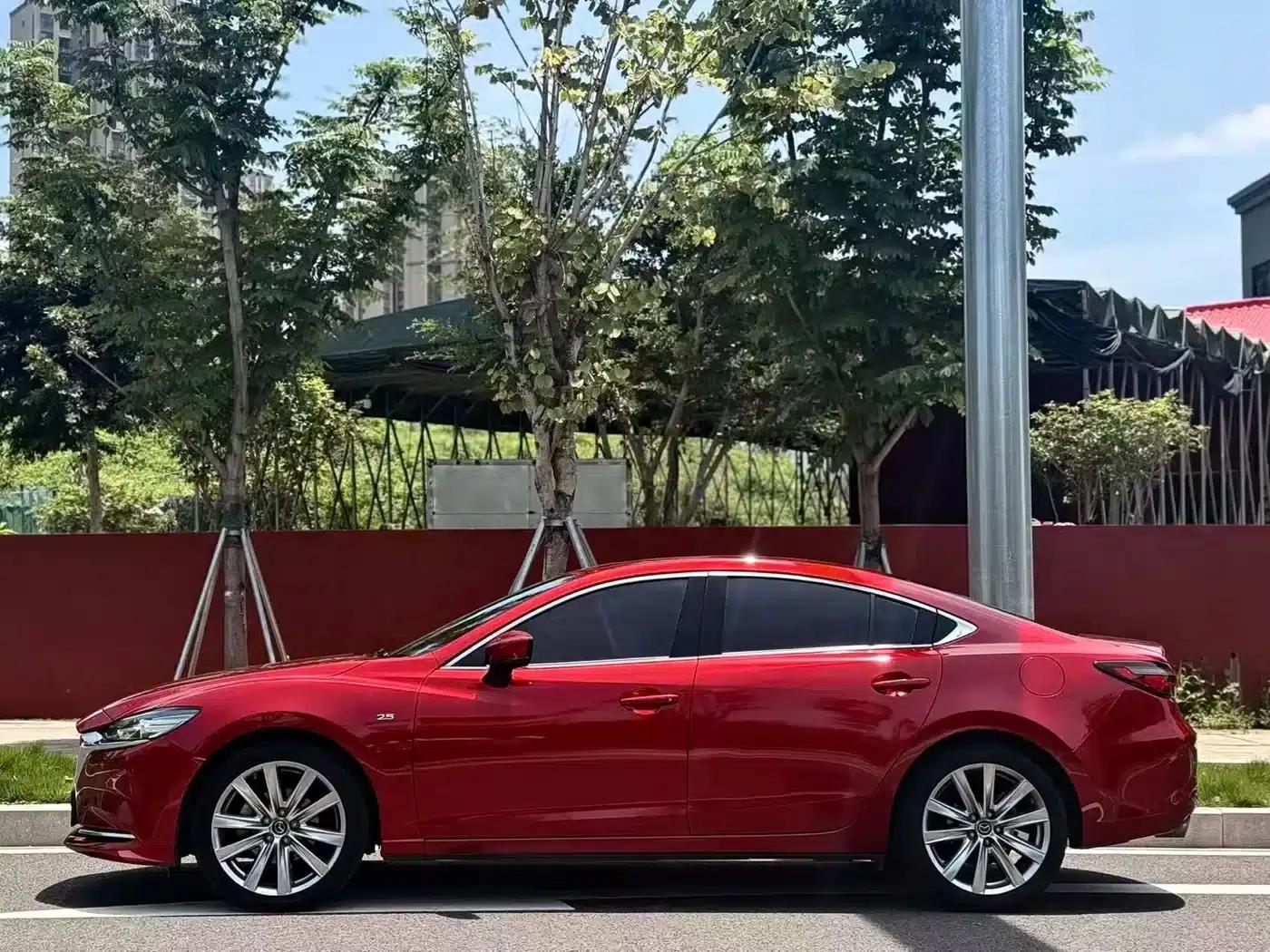 Mazda6 Atenza 2020 2.5L Blue Sky Premium Edition — миниатюра 3