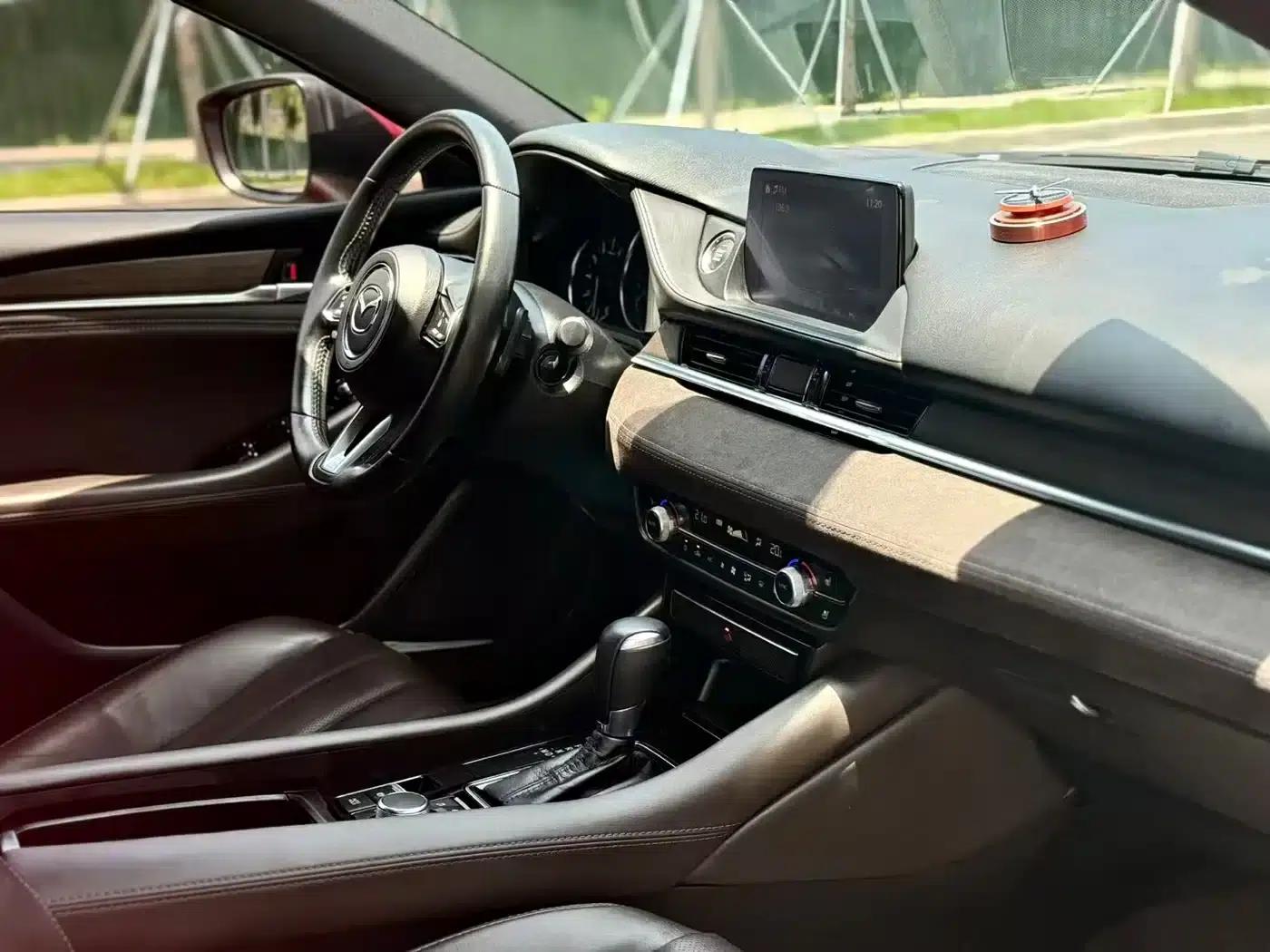 Mazda6 Atenza 2020 2.5L Blue Sky Premium Edition — миниатюра 7
