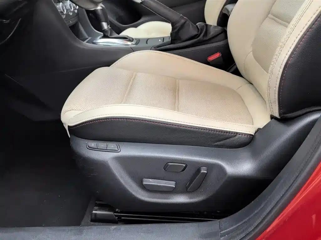Mazda6 Atenza 2014 2.0L Blue Sky Luxury Edition — миниатюра 20