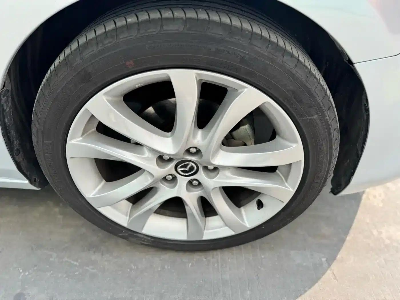 Mazda6 Atenza 2015 2.5L Blue Sky Premium Edition — миниатюра 18