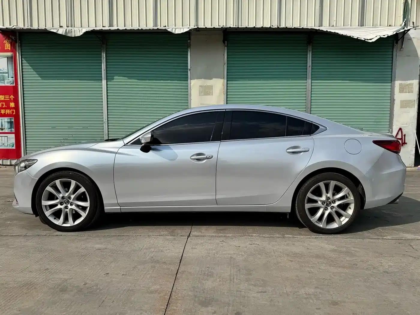 Mazda6 Atenza 2015 2.5L Blue Sky Premium Edition — миниатюра 5