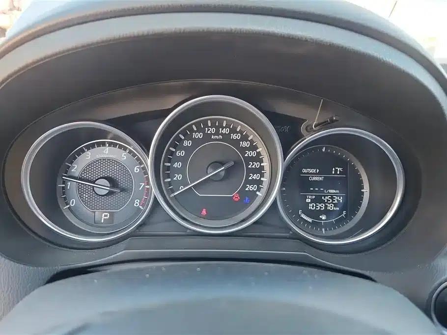 Mazda6 Atenza 2015 2.0L Blue Sky Fashion Edition — миниатюра 14