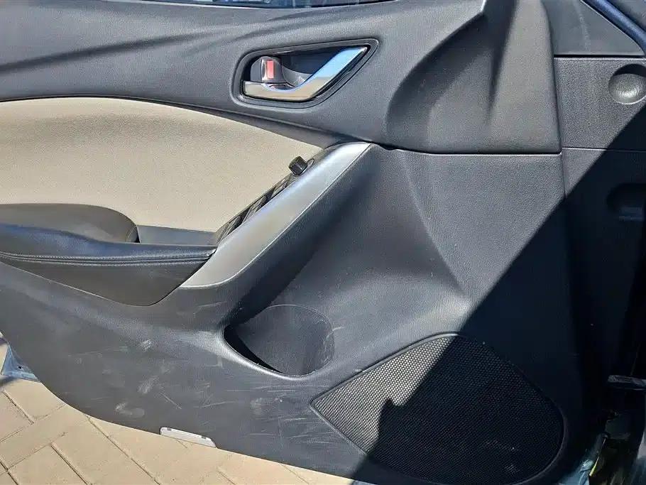 Mazda6 Atenza 2015 2.0L Blue Sky Fashion Edition — миниатюра 7