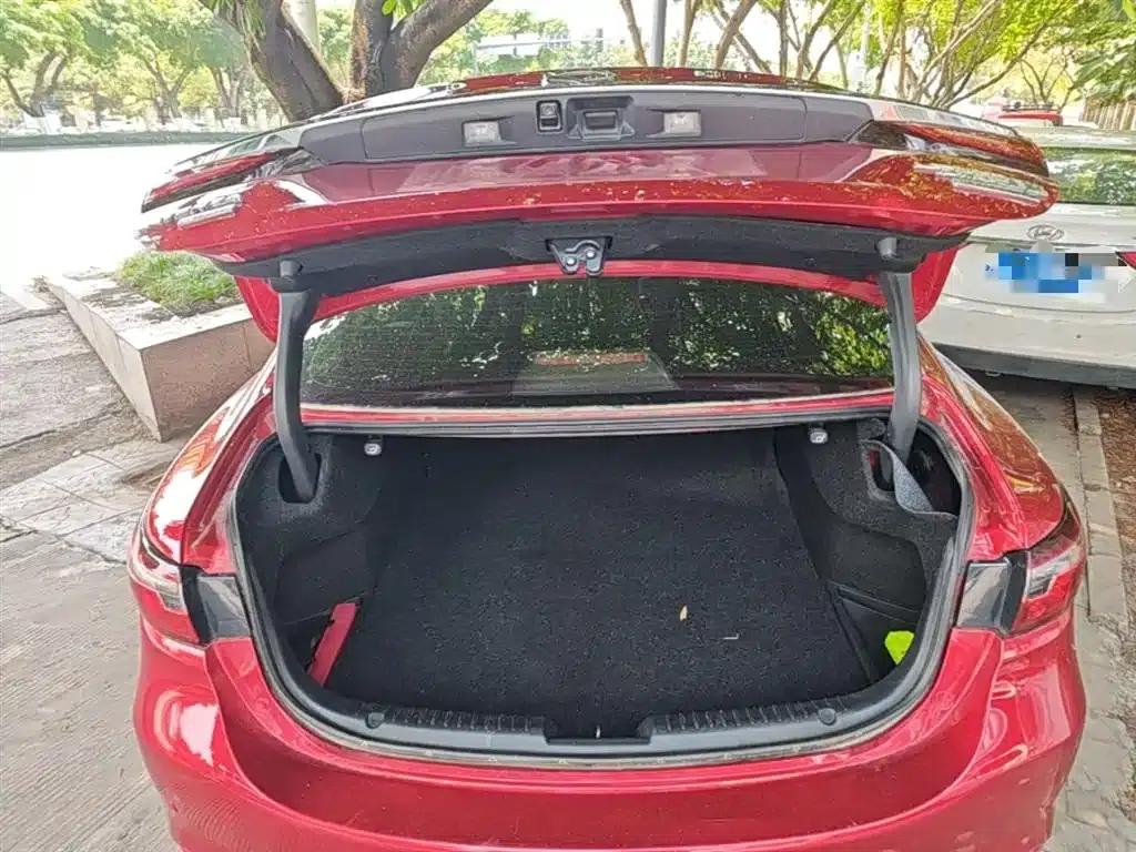 Mazda6 Atenza 2020 2.0L Blue Sky Luxury Edition — миниатюра 19