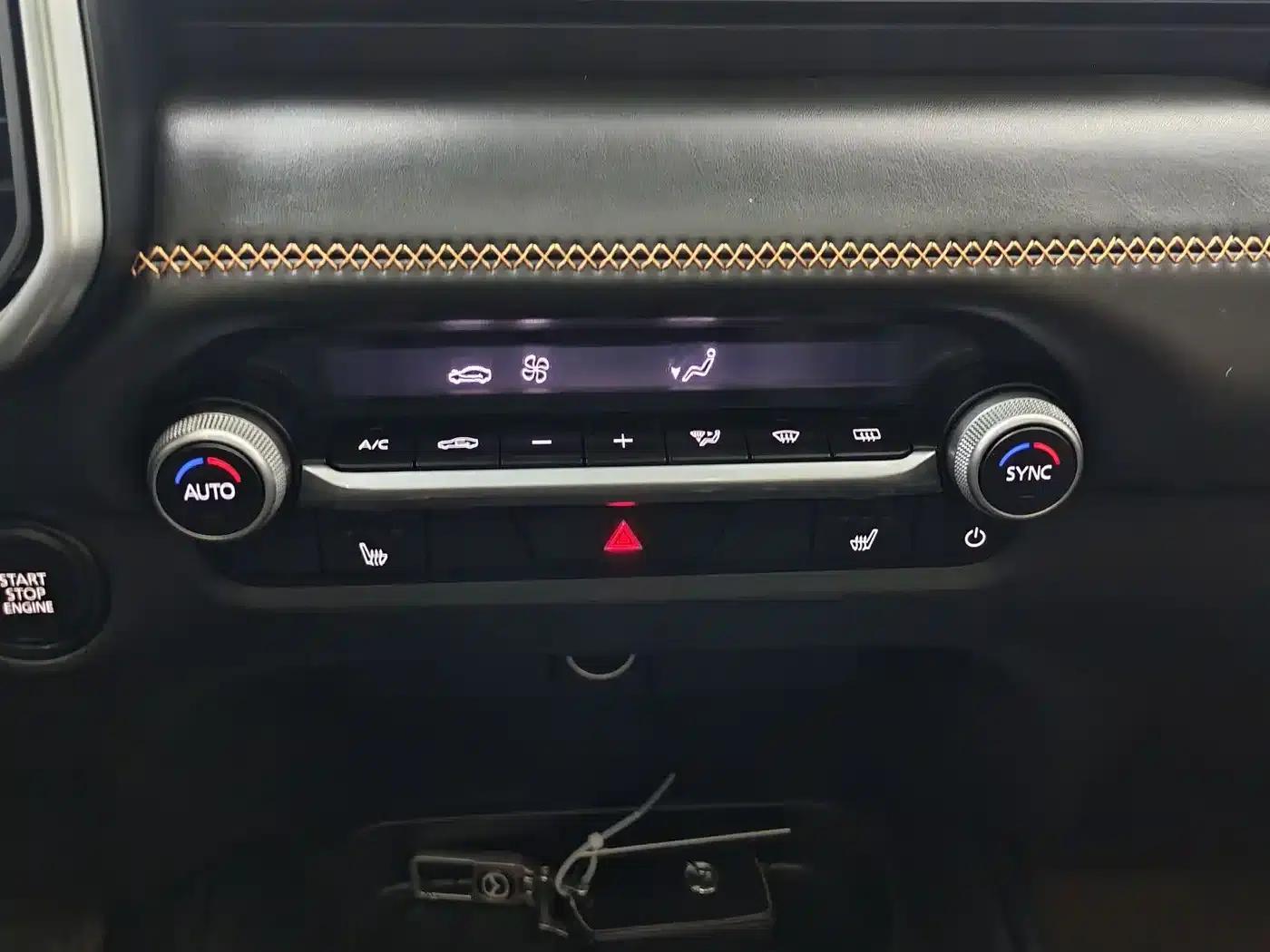Mazda CX-50 2023 2.0L Comfort Edition — миниатюра 13