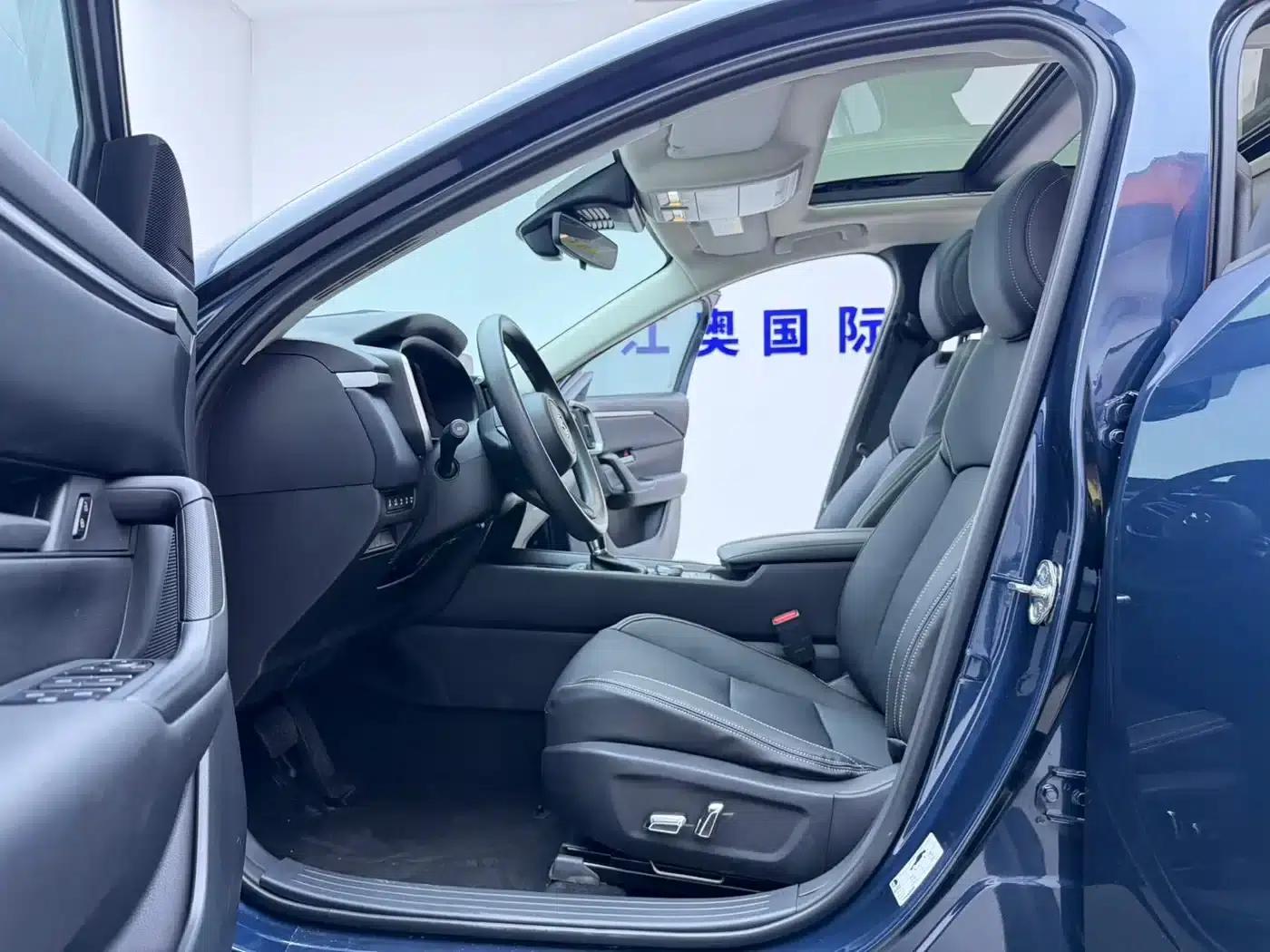 Mazda CX-50 Leading Edition 2023 2.0L — миниатюра 5