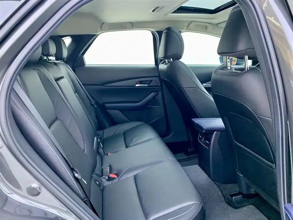Mazda CX-30 2020 2.0L Automatic Comfort Edition — миниатюра 14