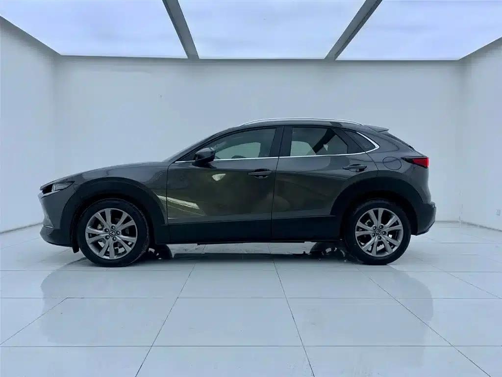 Mazda CX-30 2020 2.0L Automatic Comfort Edition — миниатюра 3