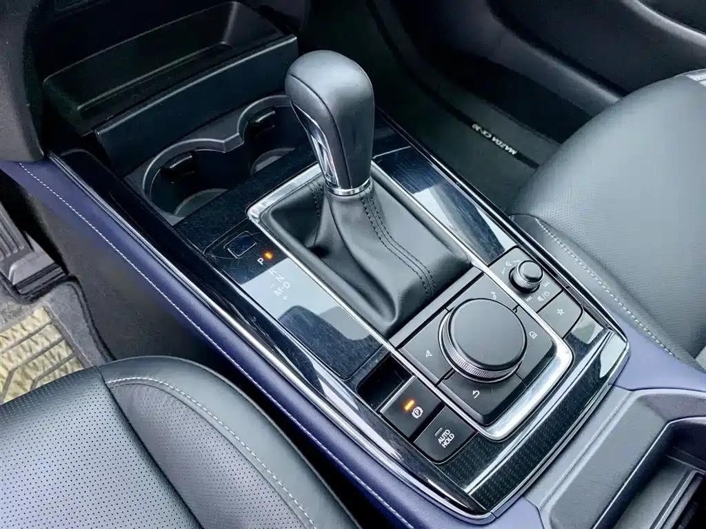 Mazda CX-30 2020 2.0L Automatic Comfort Edition — миниатюра 23