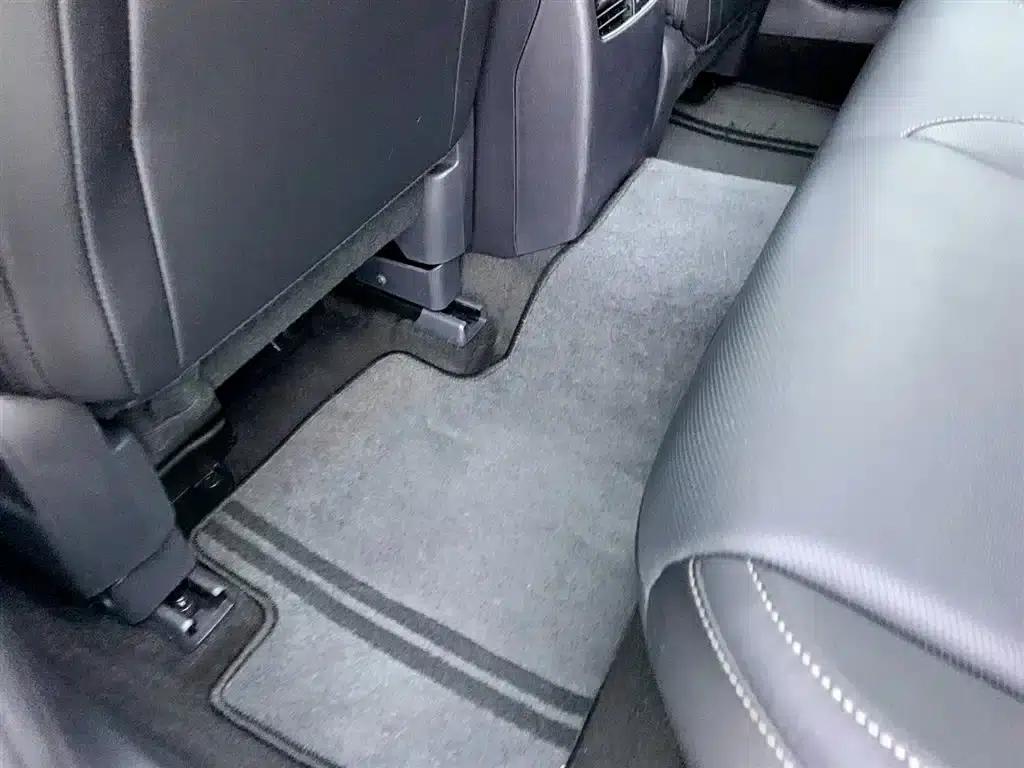 Mazda CX-30 2020 2.0L Automatic Comfort Edition — миниатюра 27