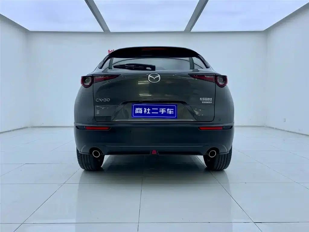 Mazda CX-30 2020 2.0L Automatic Comfort Edition — миниатюра 4