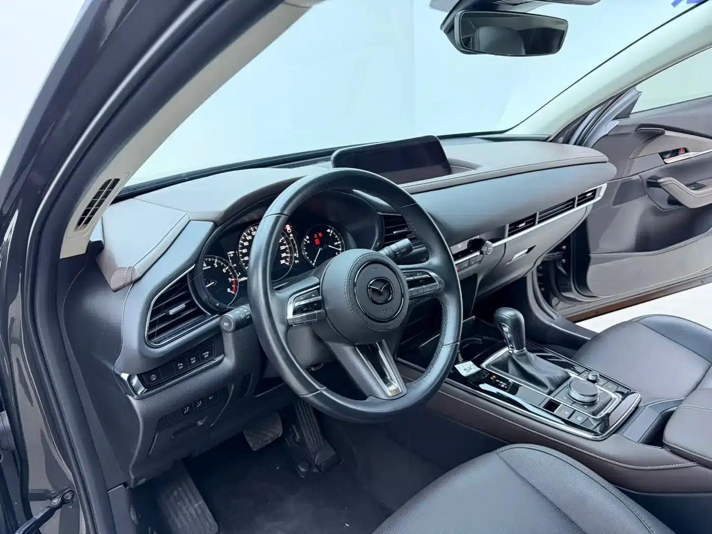 Mazda CX-30 2021 2.0L Automatic Premium Edition — миниатюра 6
