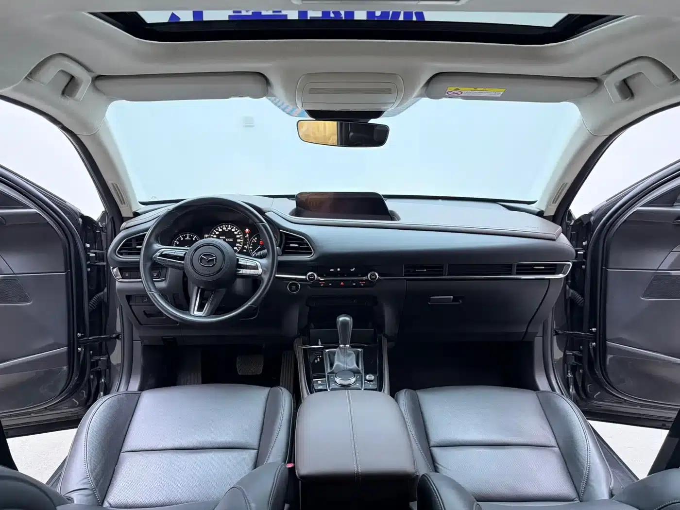 Mazda CX-30 2021 2.0L Automatic Premium Edition — миниатюра 8