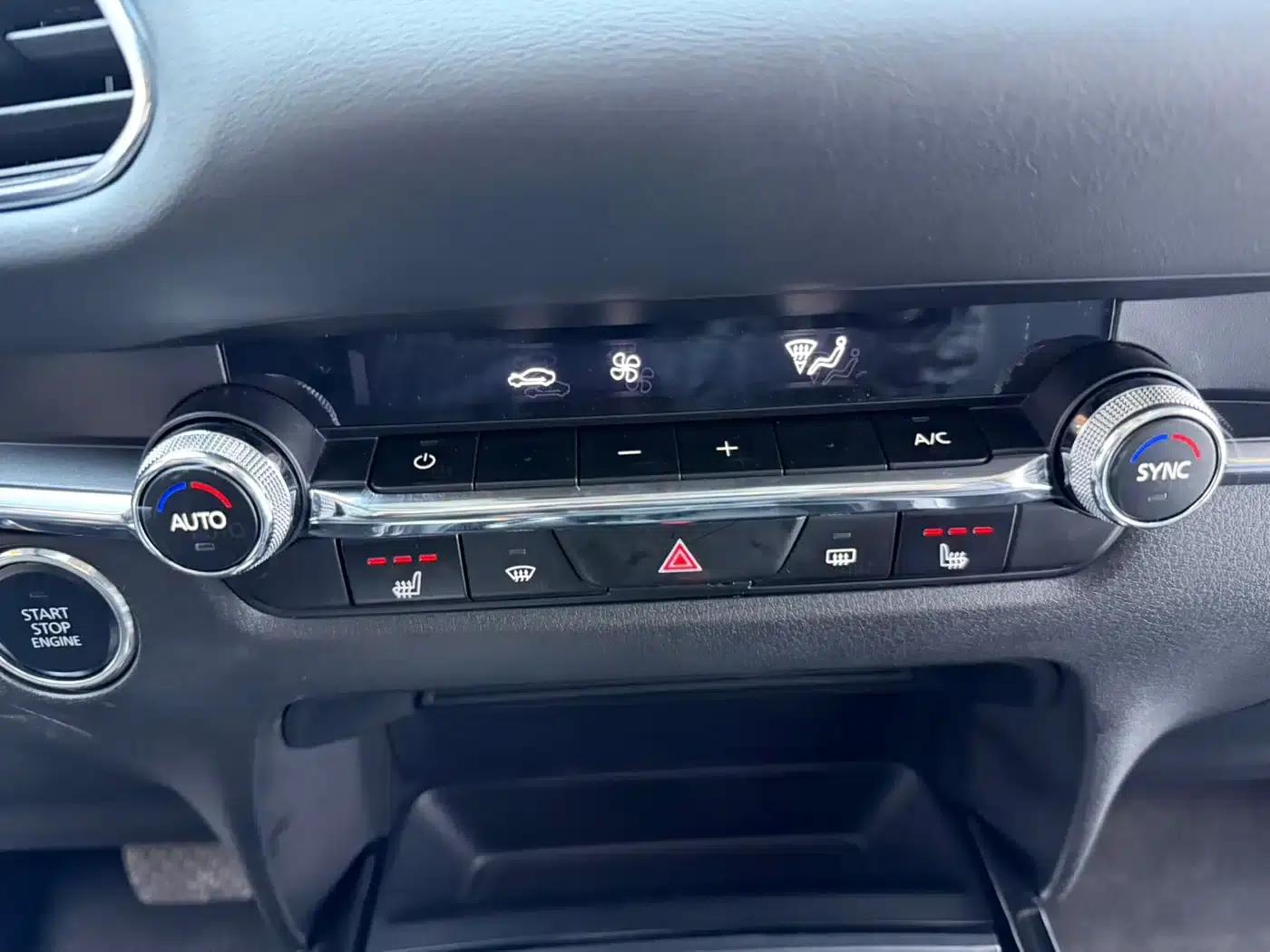 Mazda CX-30 2021 2.0L Automatic Premium Edition — миниатюра 10