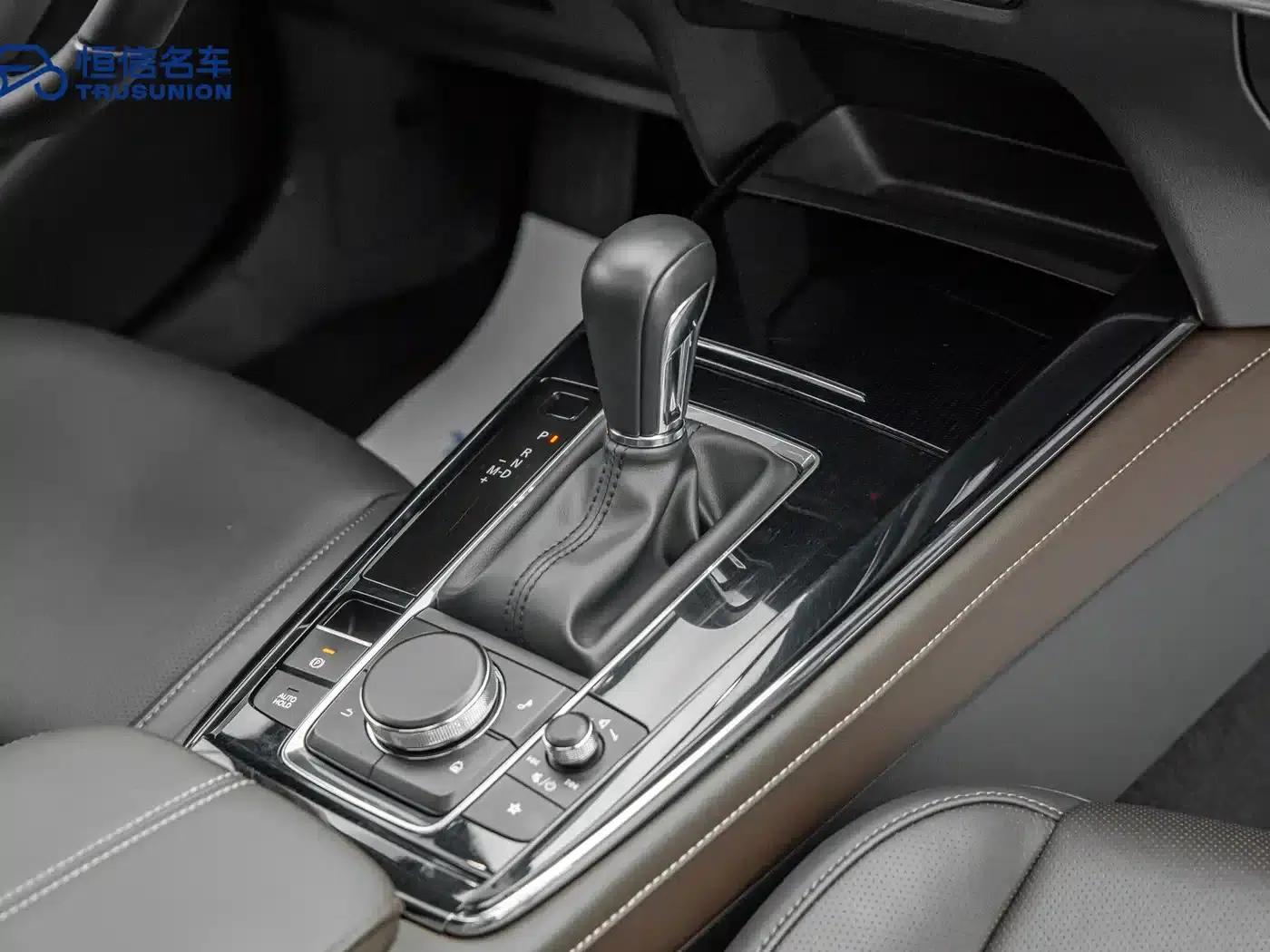 Mazda CX-30 2024 2.0L Automatic Comfort Edition — миниатюра 18