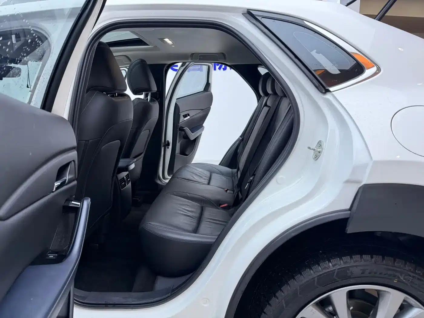 Mazda CX-30 2021 2.0L Automatic Premium Edition — миниатюра 13