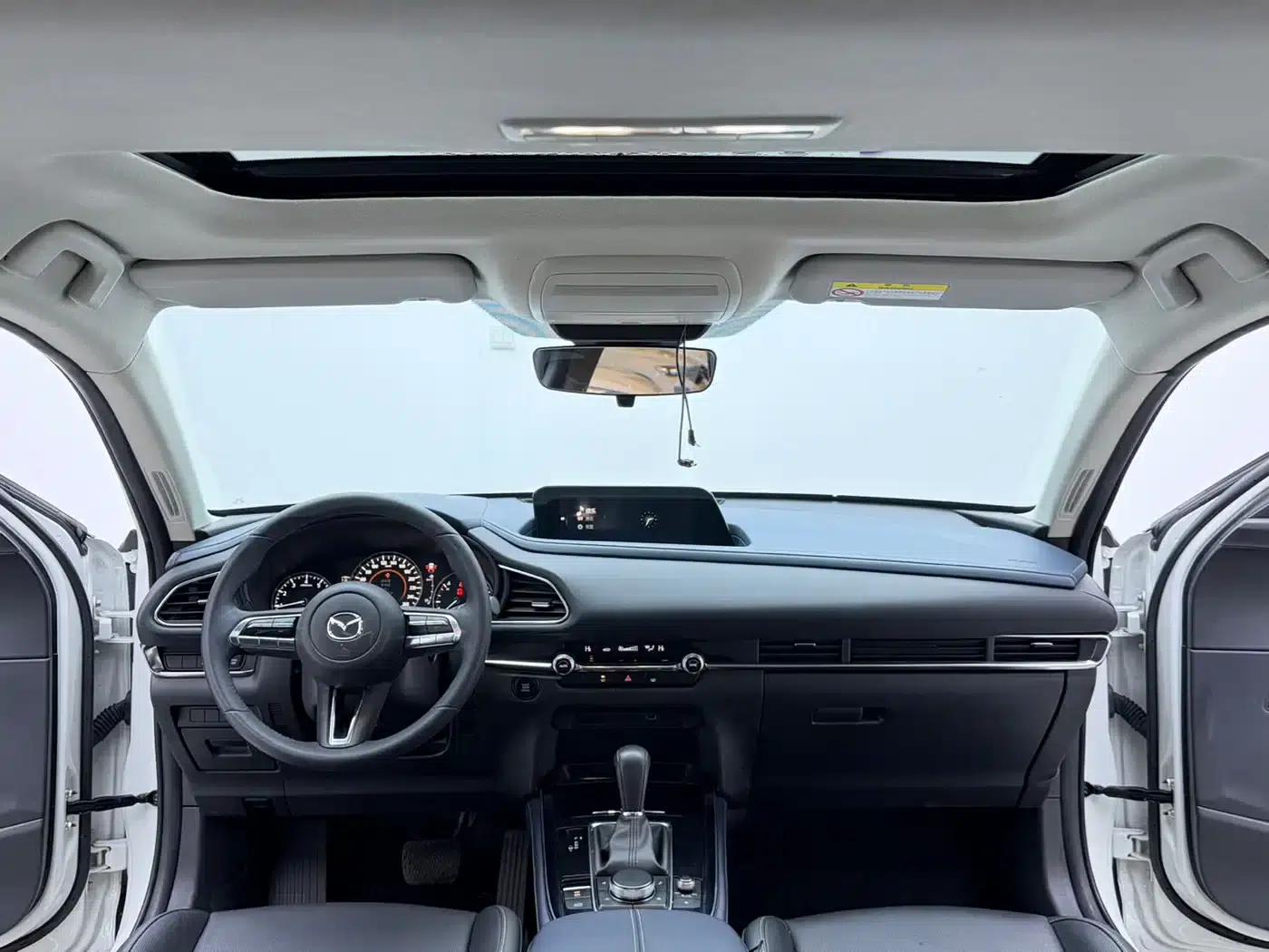 Mazda CX-30 2021 2.0L Automatic Premium Edition — миниатюра 18