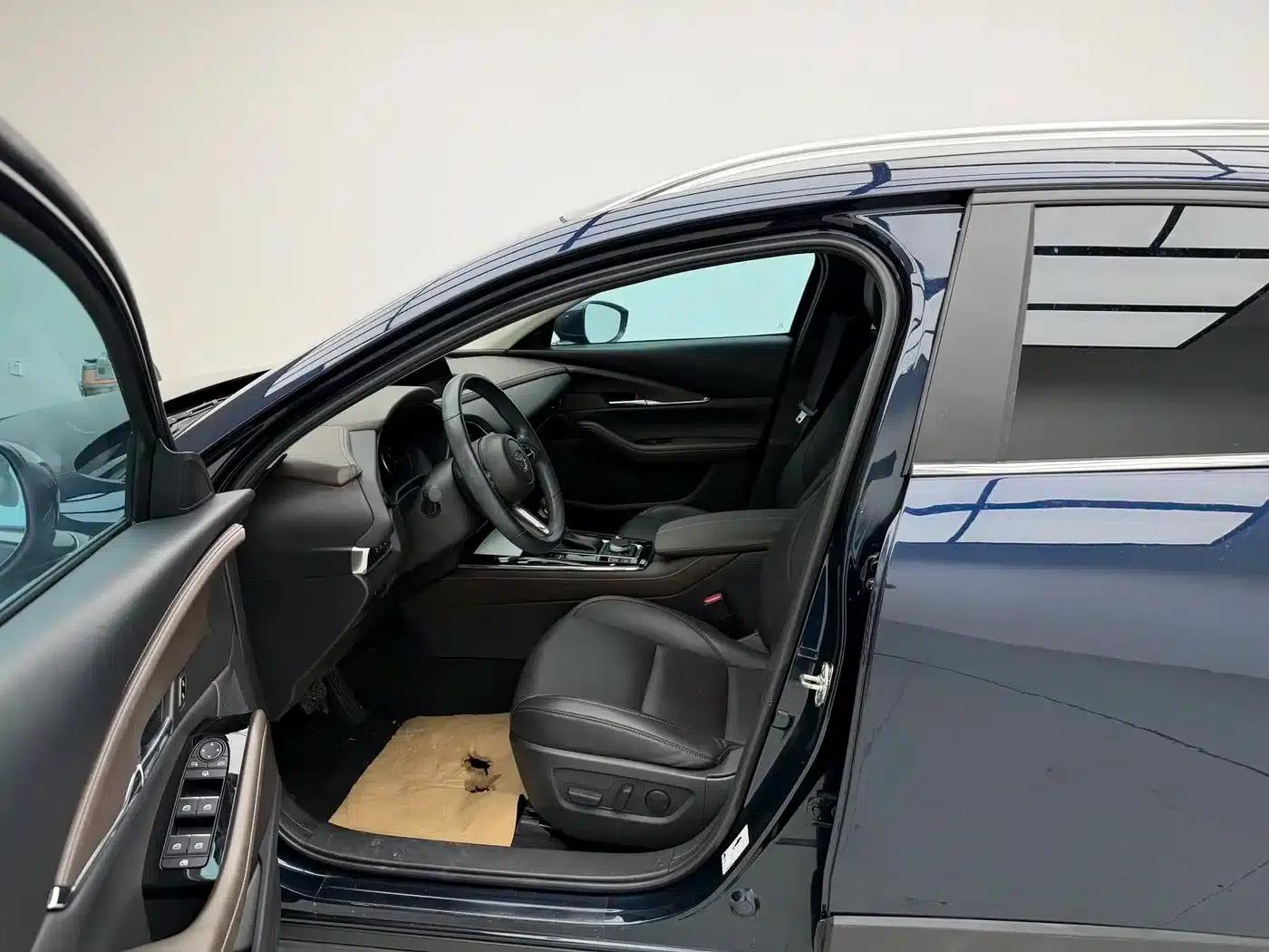 Mazda CX-30 2022 2.0L Automatic Comfort Edition — миниатюра 7