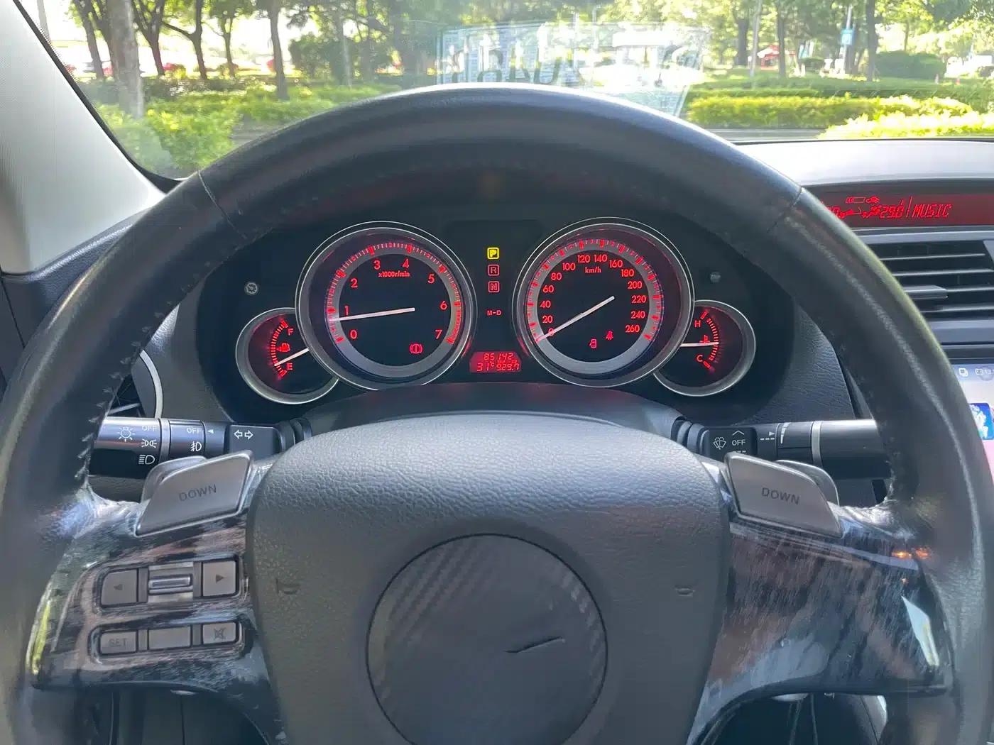 Mazda6 Ruiyi 2009 2.5L Automatic Premium Edition — миниатюра 17