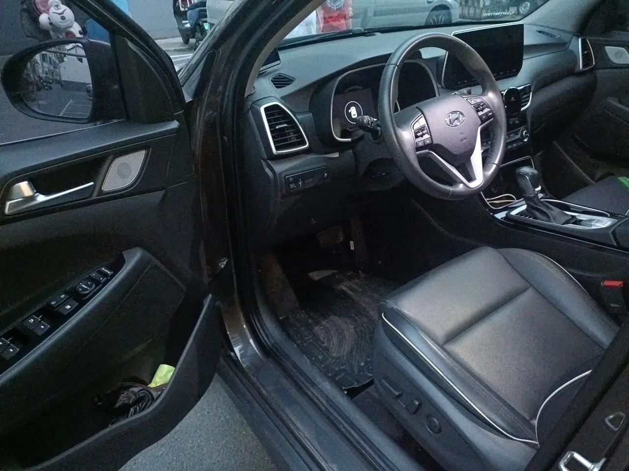 Hyundai Tucson 2019 280TGDi Dual-Clutch Two-Wheel Drive Fashion Edition China V Standard — миниатюра 17