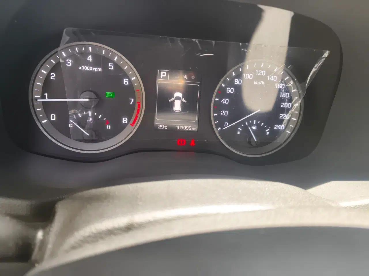 Hyundai Tucson 2015 1.6T Dual-Clutch Two-Wheel-Drive Smart Model — миниатюра 13