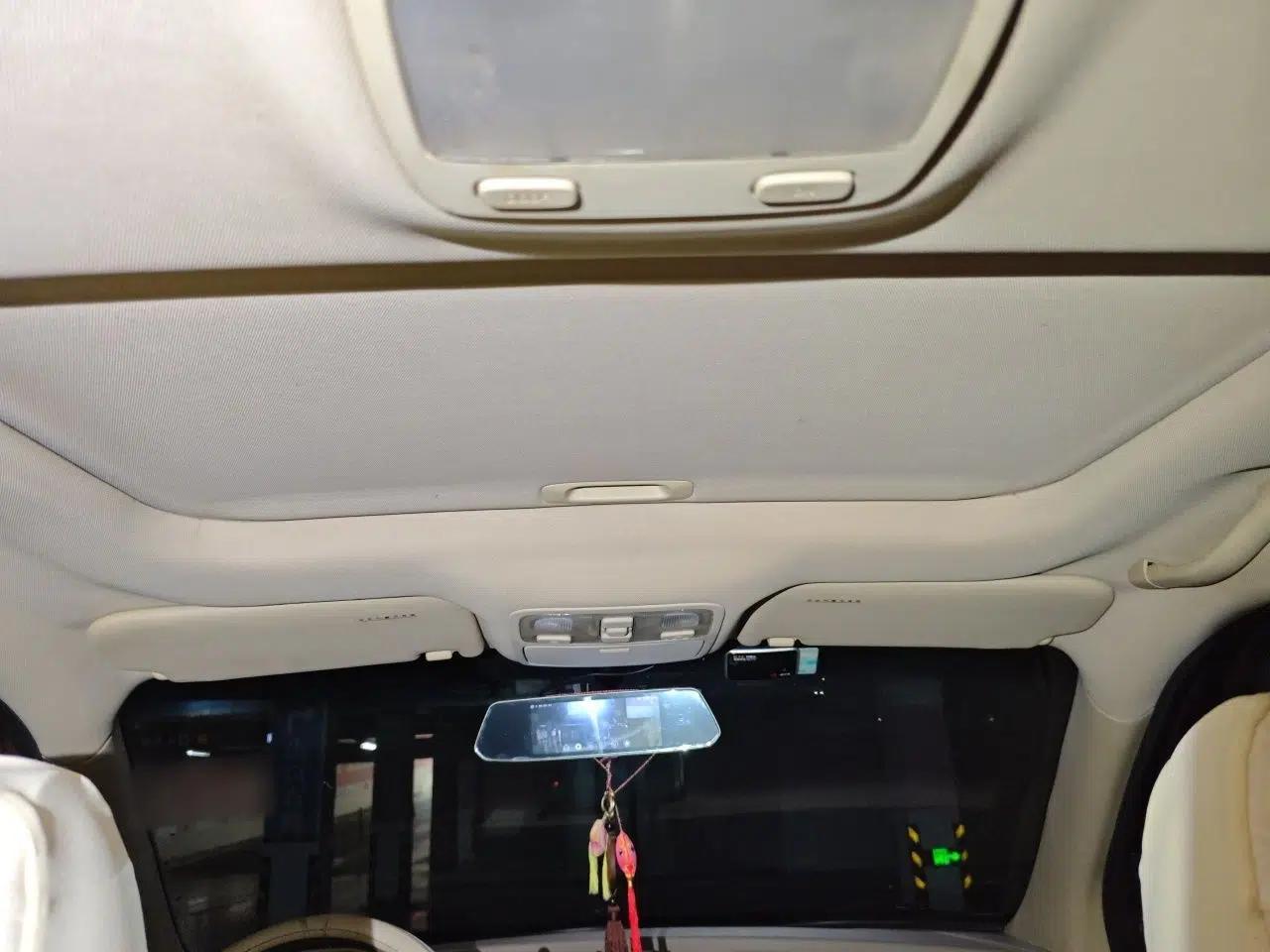 Hyundai Tucson 2013 2.0L Manual Two-Wheel Drive Comfort Version — миниатюра 19