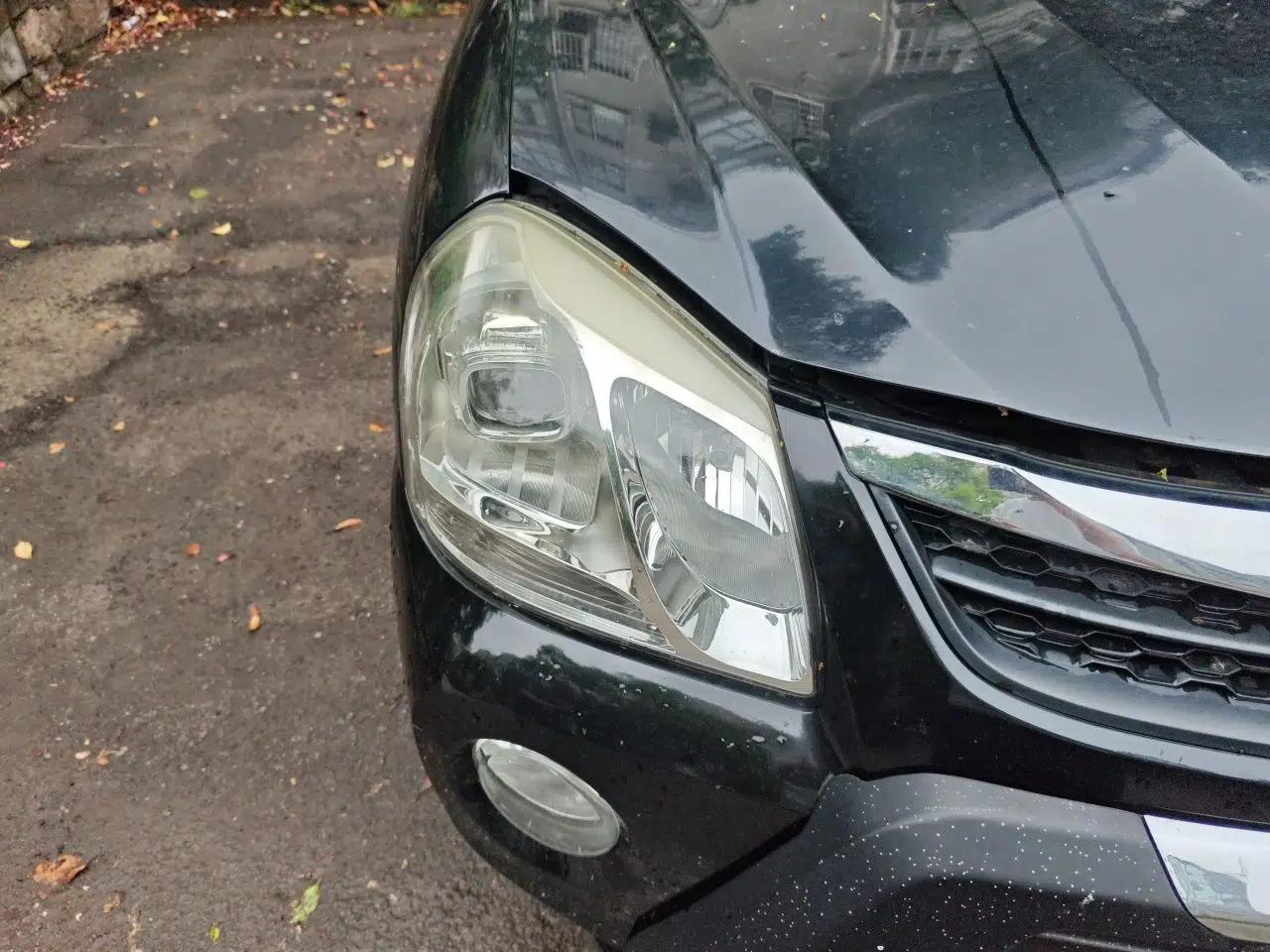 Hyundai Tucson 2013 2.0L Manual Two-Wheel Drive Comfort Version — миниатюра 7