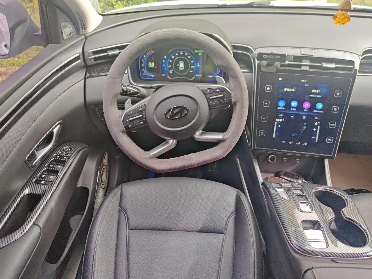 Hyundai Tucson 2023 Tucson L 1.5T Automatic Two-Wheel Drive GLX Elite Edition — миниатюра 11