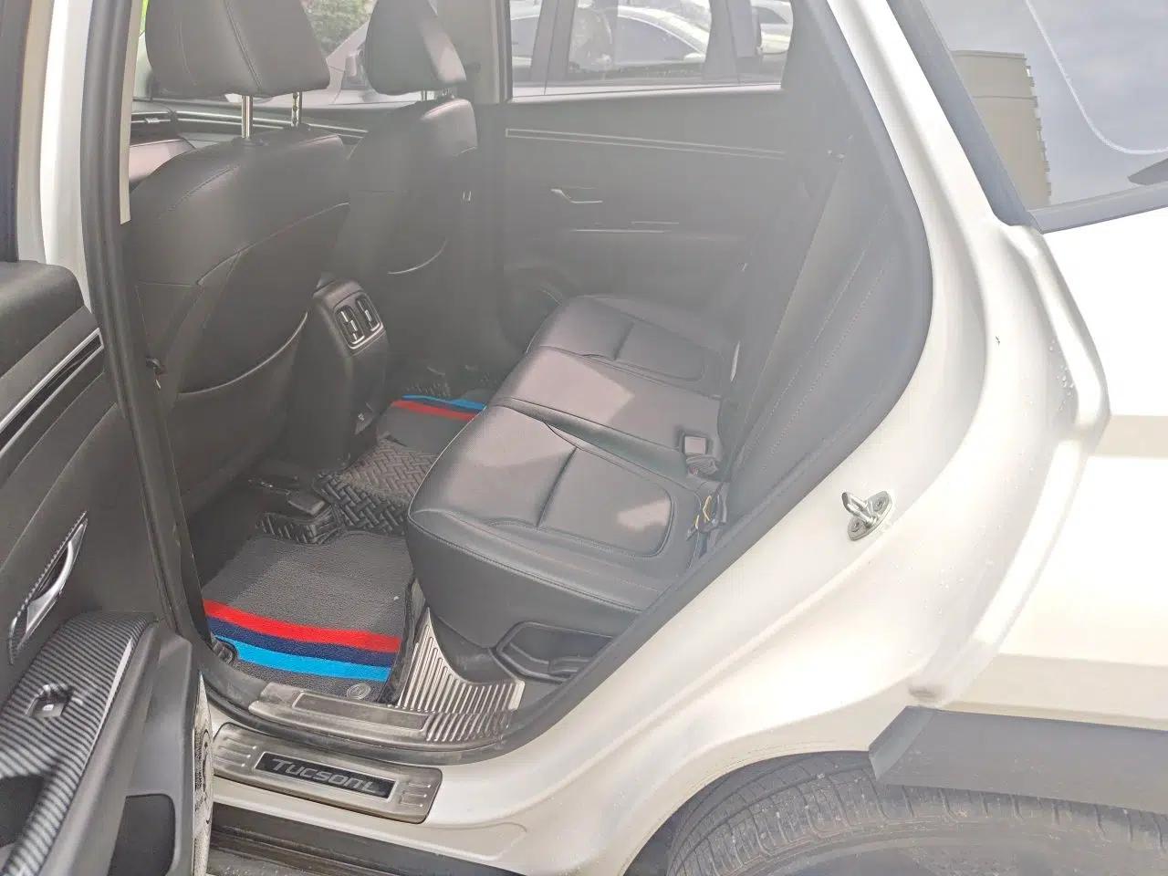 Hyundai Tucson 2023 Tucson L 1.5T Automatic Two-Wheel Drive GLX Elite Edition — миниатюра 18