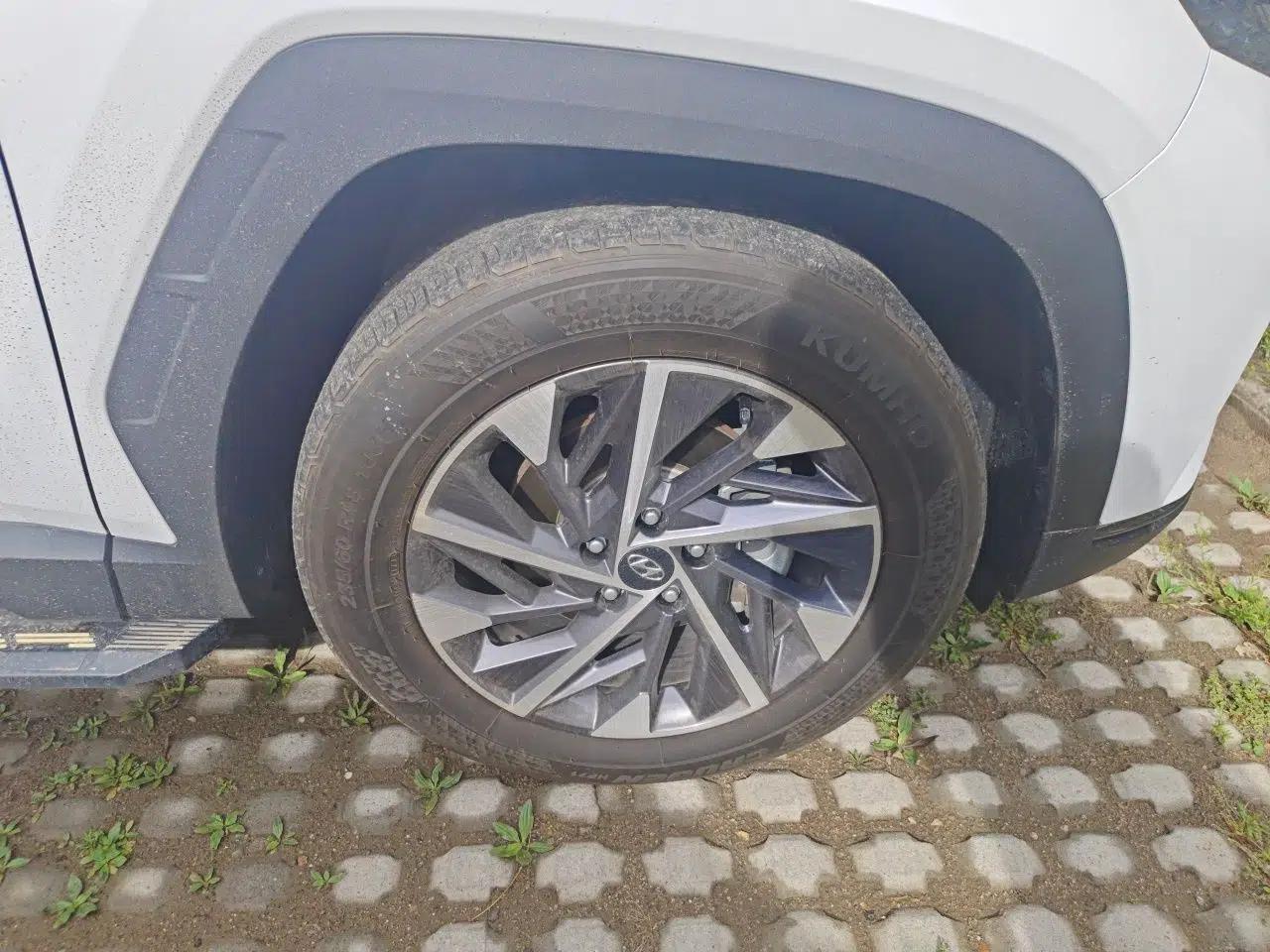 Hyundai Tucson 2023 Tucson L 1.5T Automatic Two-Wheel Drive GLX Elite Edition — миниатюра 8