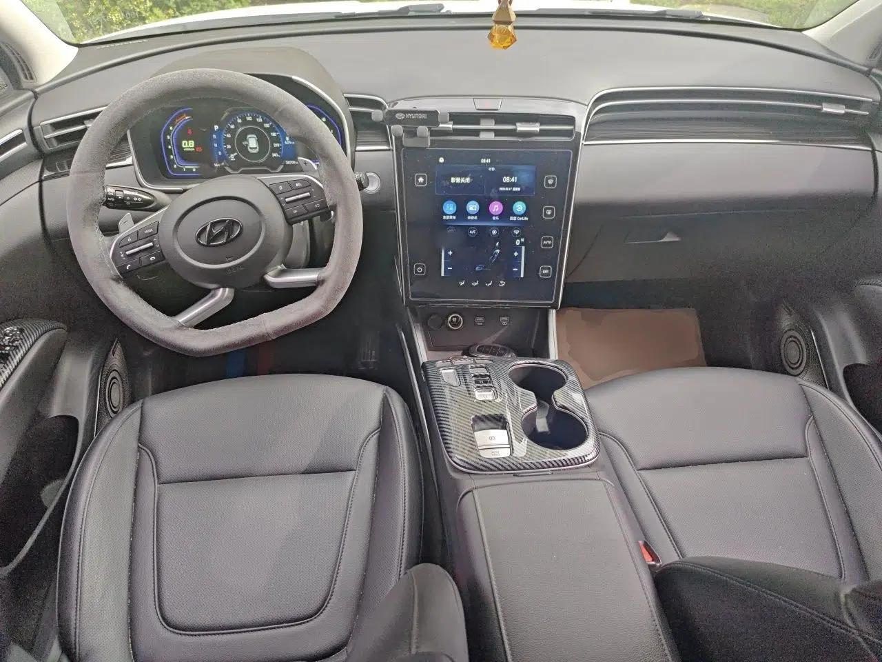 Hyundai Tucson 2023 Tucson L 1.5T Automatic Two-Wheel Drive GLX Elite Edition — миниатюра 10