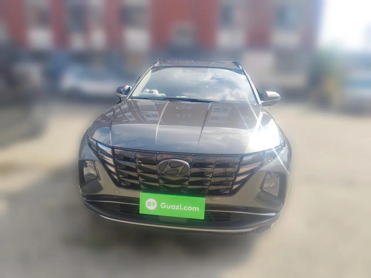 Hyundai Tucson 2023 Tucson L 1.5T Automatic Two-Wheel Drive DLX Luxury Edition — миниатюра 2