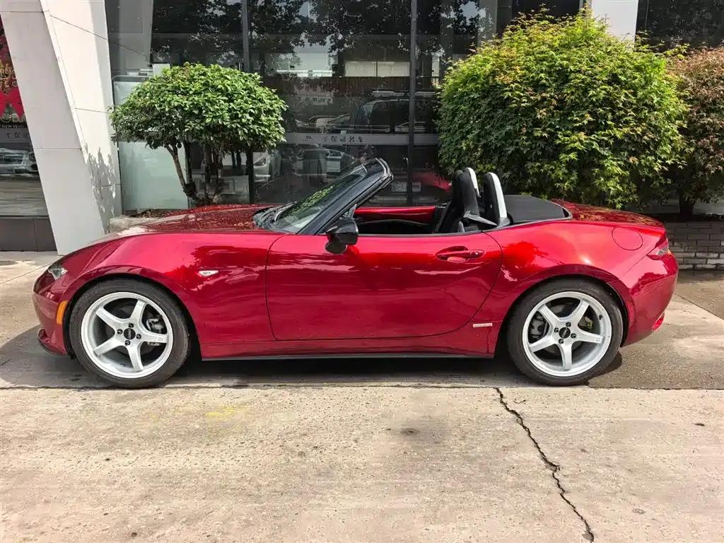 Mazda MX-5 2023 2.0L Manual — миниатюра 2