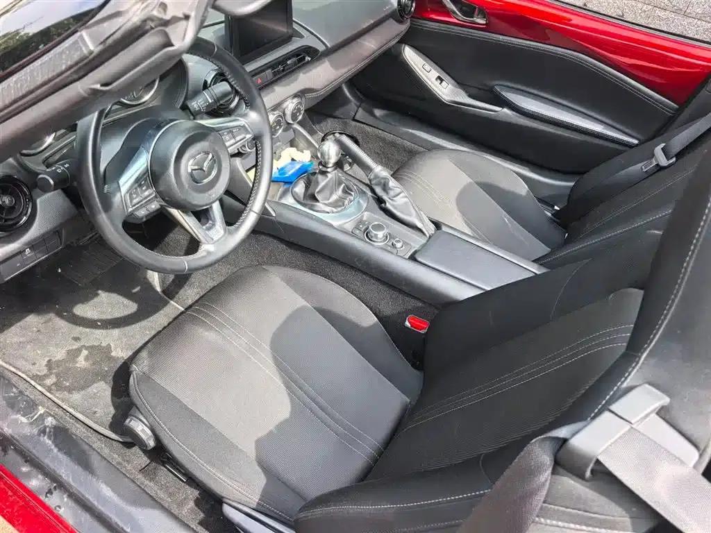 Mazda MX-5 2023 2.0L Manual — миниатюра 4