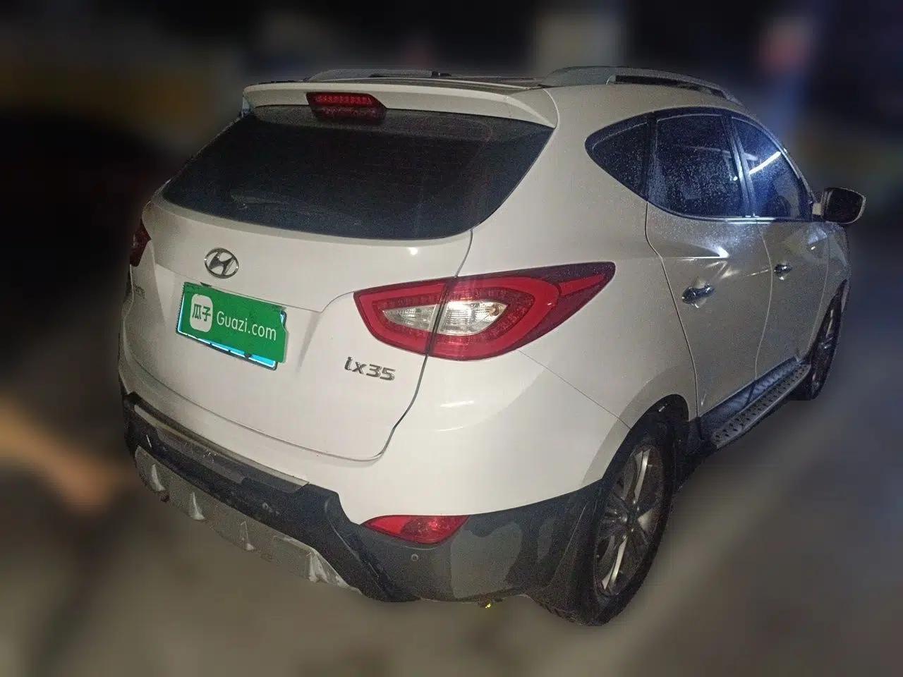 Hyundai ix35 2015 2.0L Automatic 2WD Smart Version China V Standard — миниатюра 6