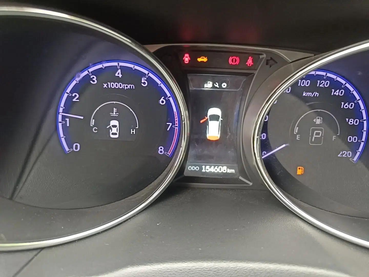 Hyundai ix35 2013 2.0L Automatic Two-Wheel Drive Leading GLX China V Emission Standard — миниатюра 15