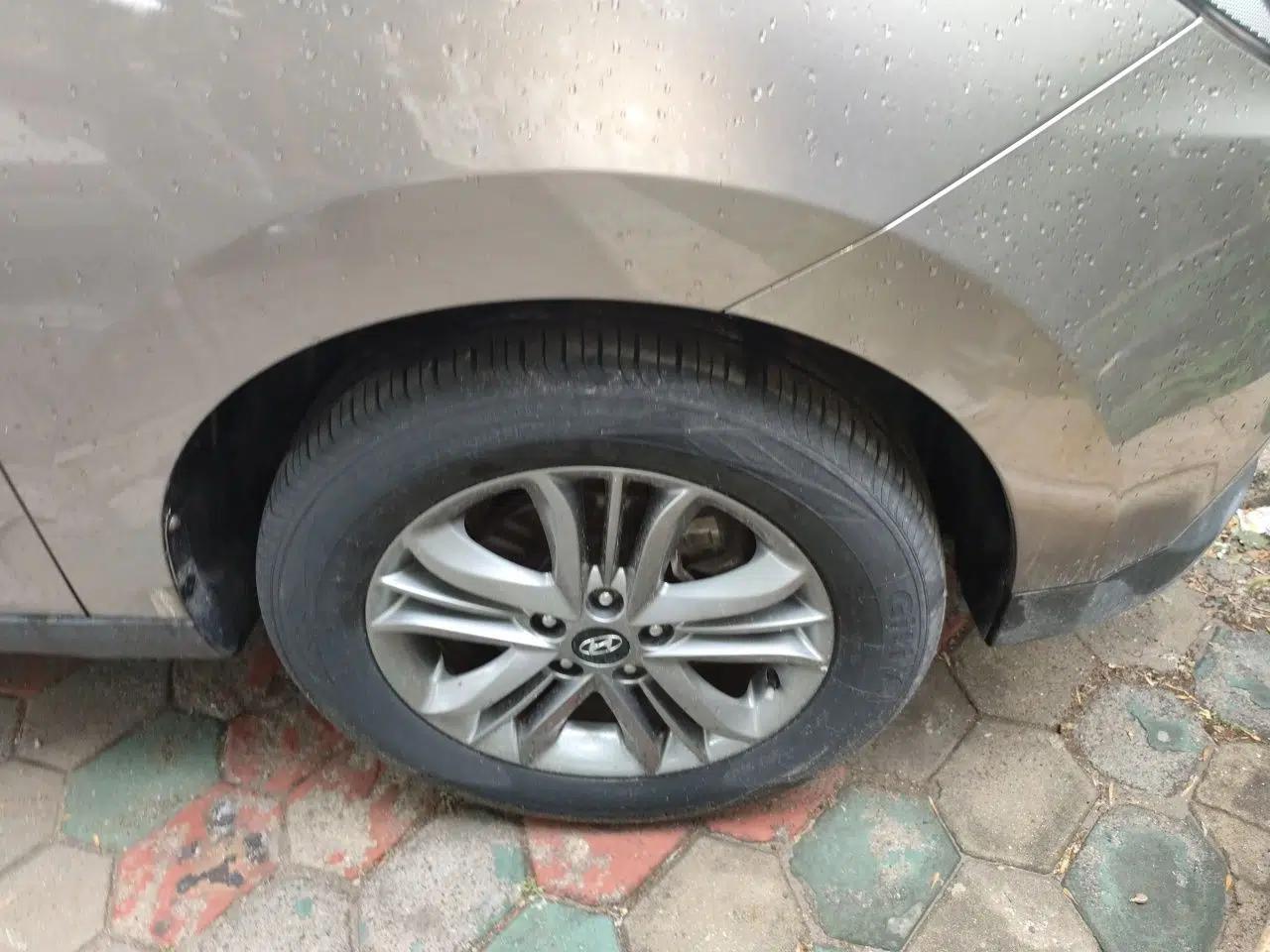 Hyundai ix35 2013 2.0L Automatic Two-Wheel Drive Smart GLS China IV Standard — миниатюра 8
