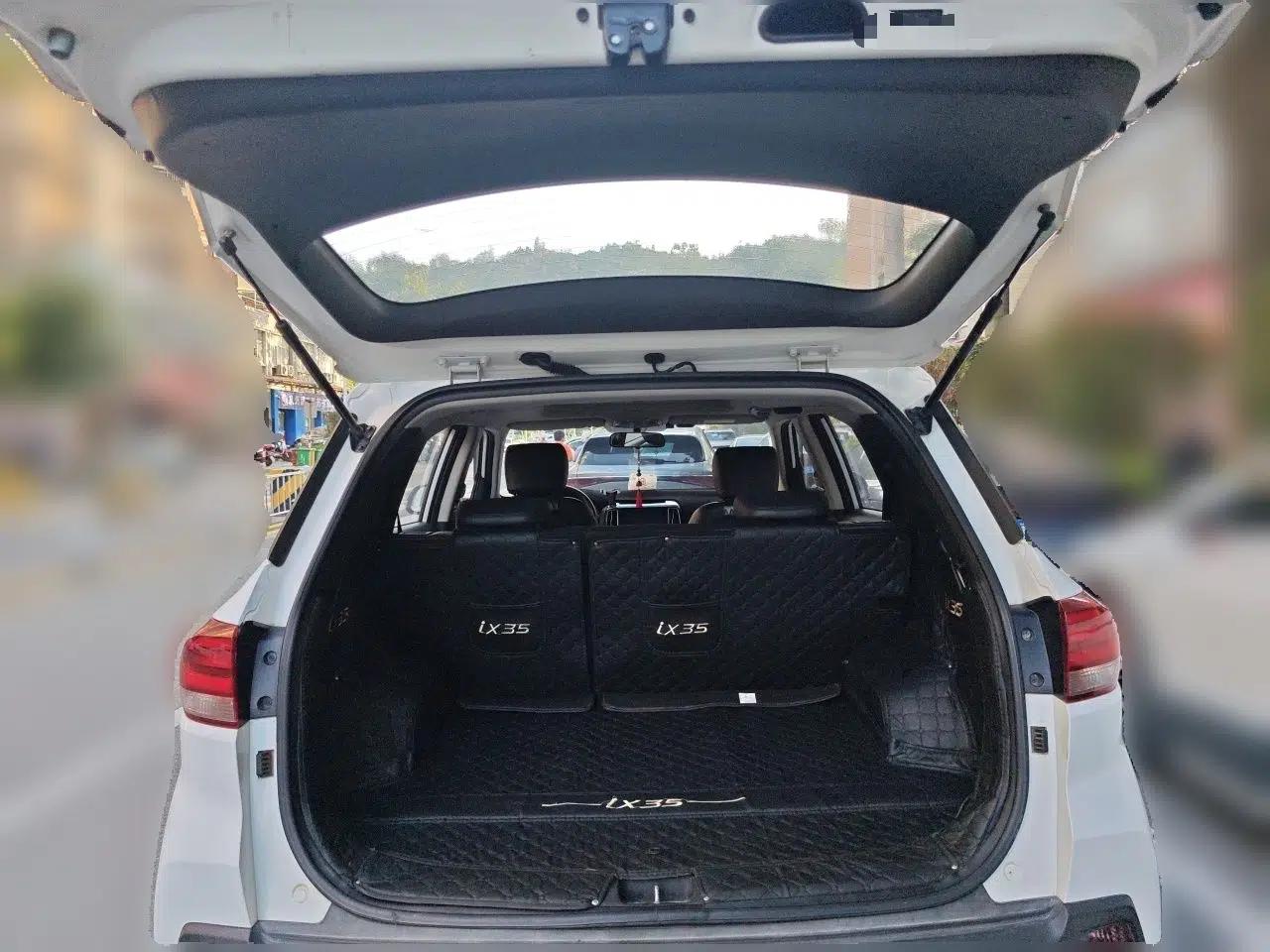 Hyundai ix35 2019 2.0L Automatic 2WD Zhiyong·Changxiang Edition China V Standard — миниатюра 20