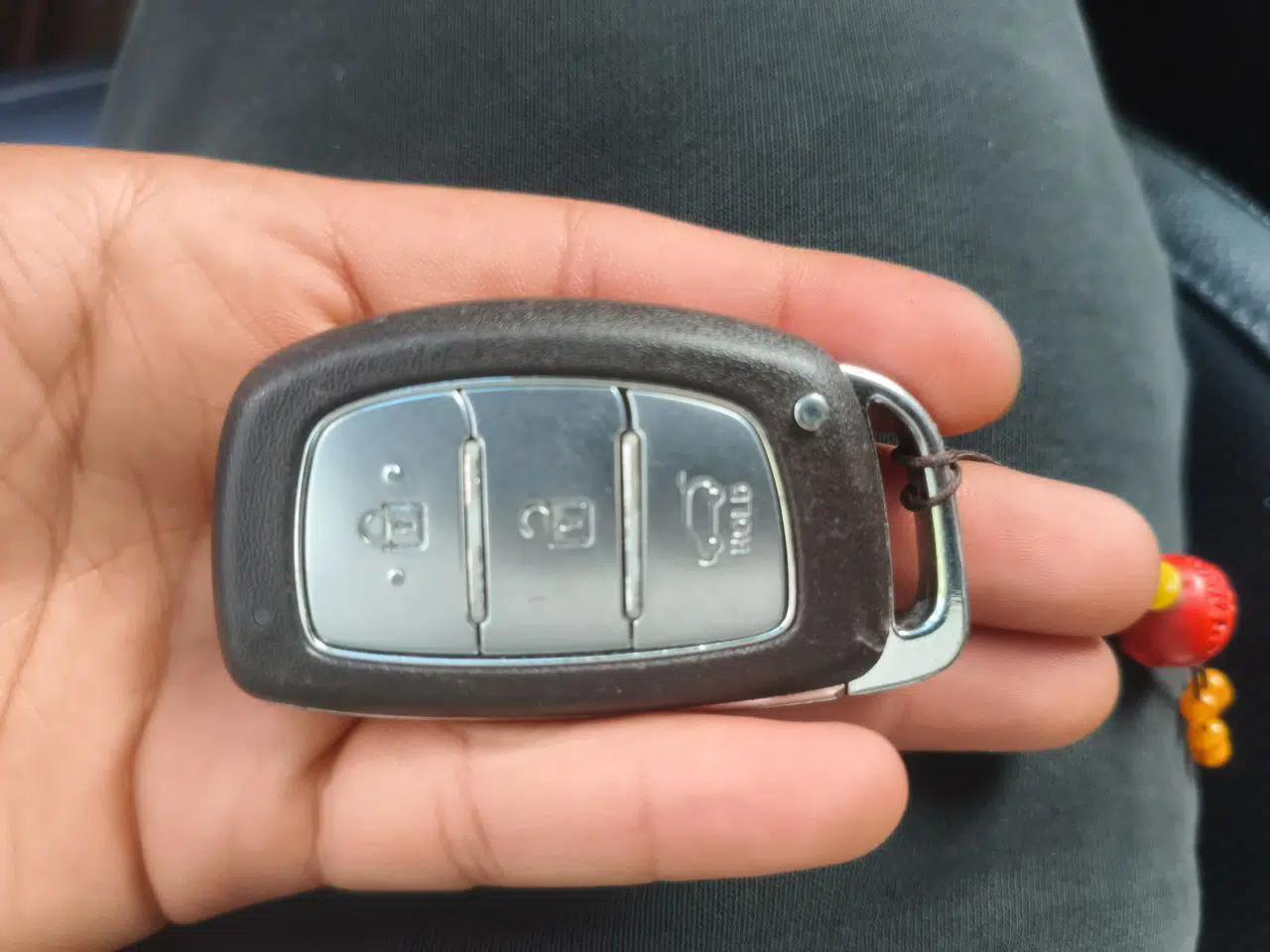 Hyundai ix35 2015 2.0L Automatic 2WD Smart Type China IV — миниатюра 9