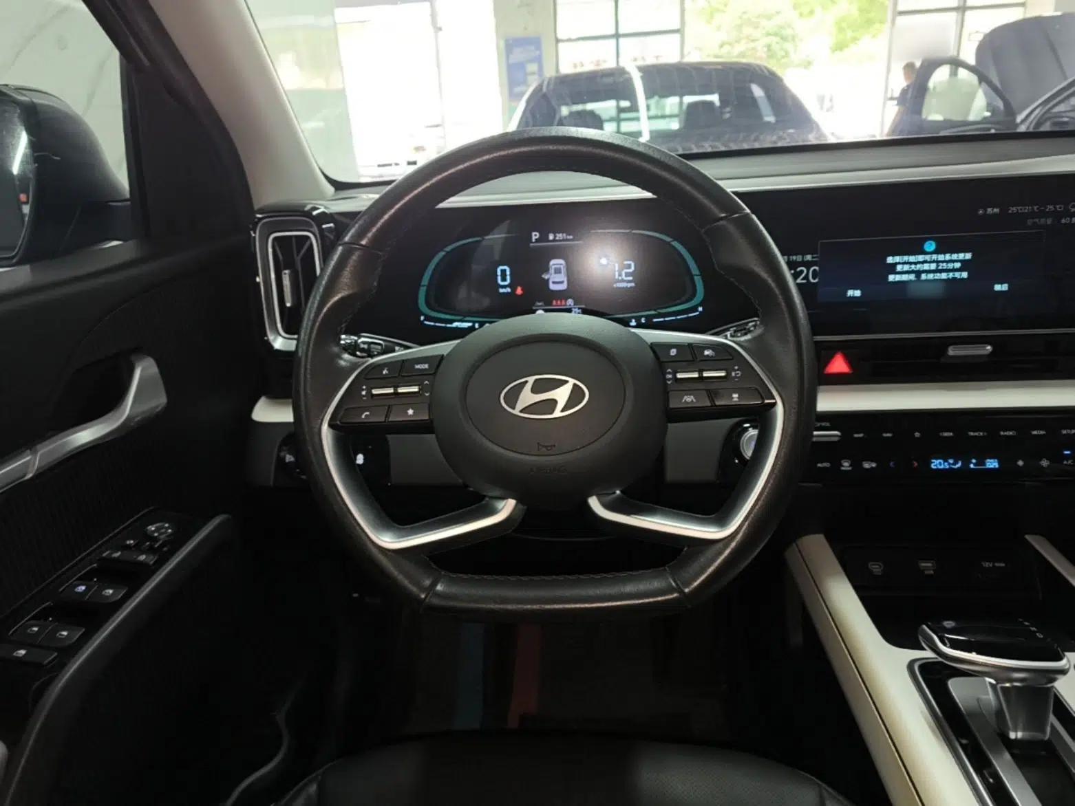 Hyundai ix35 2023 Musso 2.0L Prestige LUX Edition — миниатюра 14