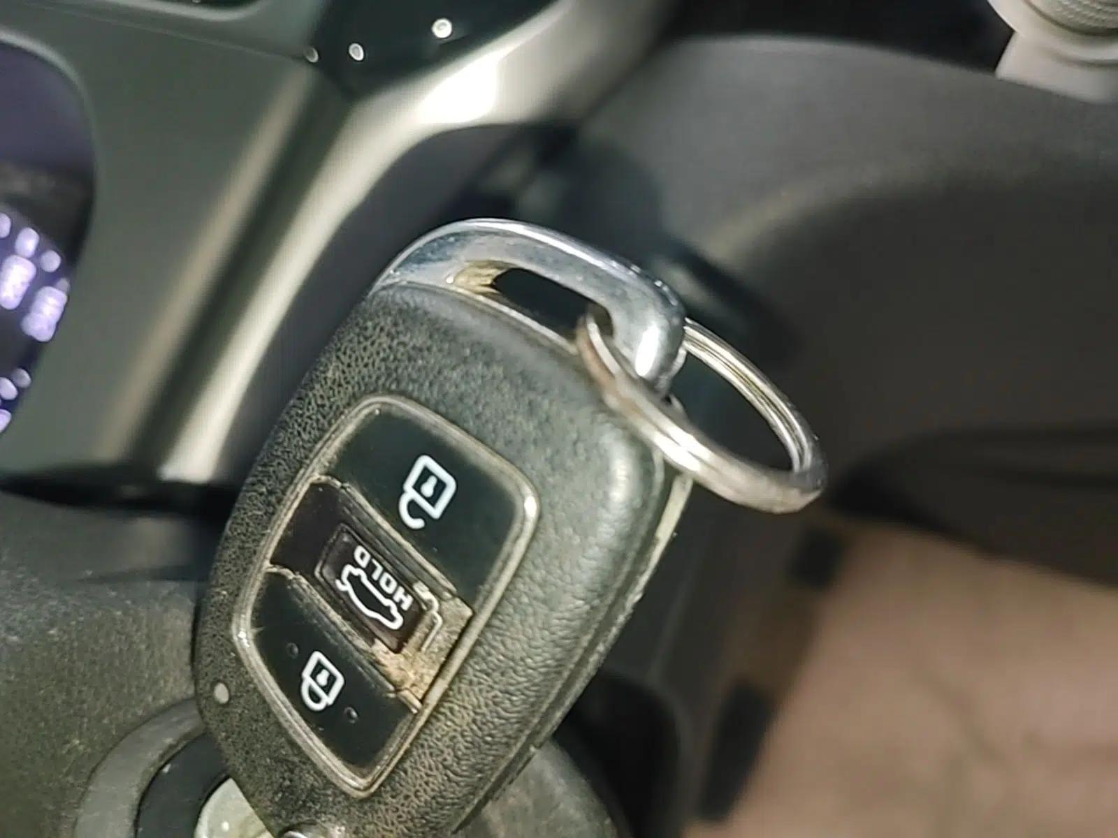 Hyundai Elantra (6th Generation / Lingdong) 2019 1.5L CVT ZhiXuan – Elite Version — миниатюра 12