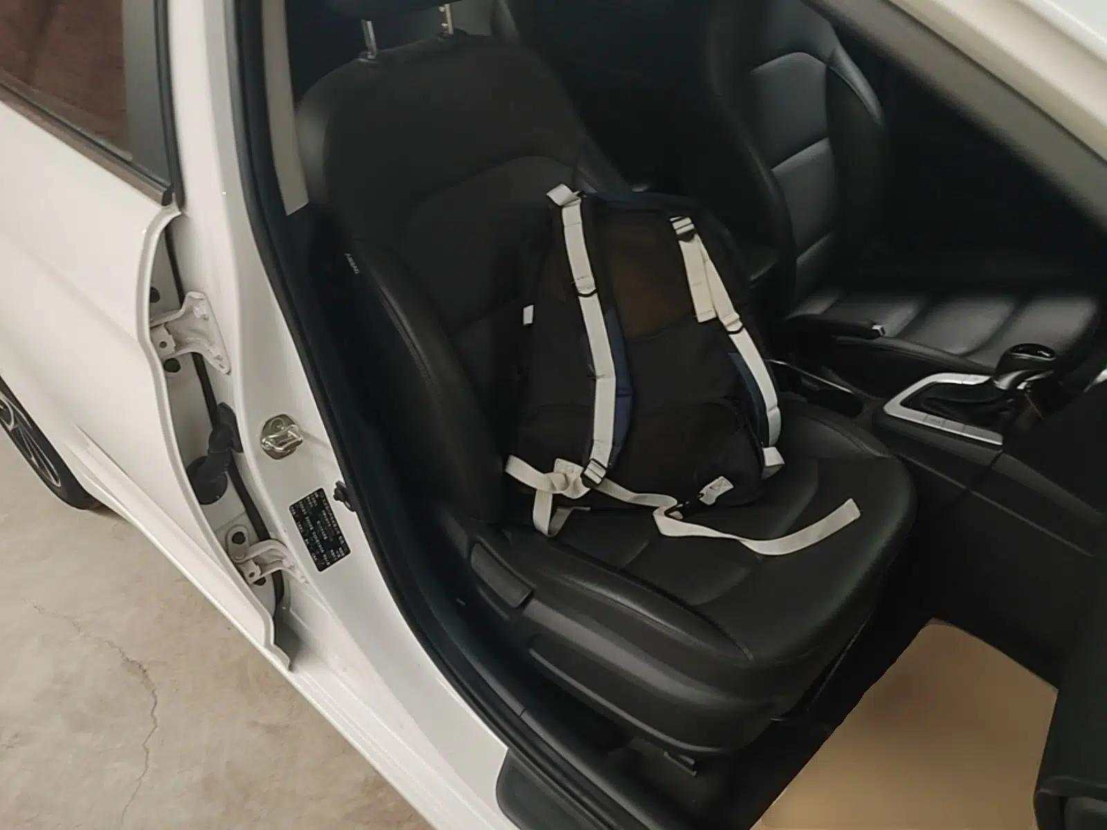 Hyundai Elantra (6th Generation / Lingdong) 2019 1.5L CVT ZhiXuan – Elite Version — миниатюра 23