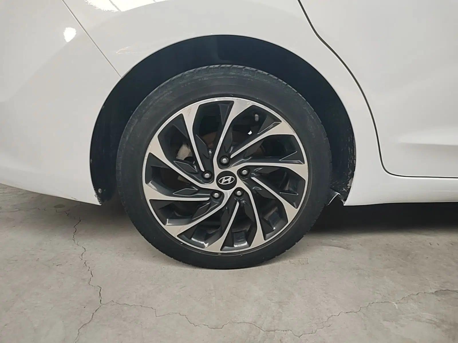 Hyundai Elantra (6th Generation / Lingdong) 2019 1.5L CVT ZhiXuan – Elite Version — миниатюра 10