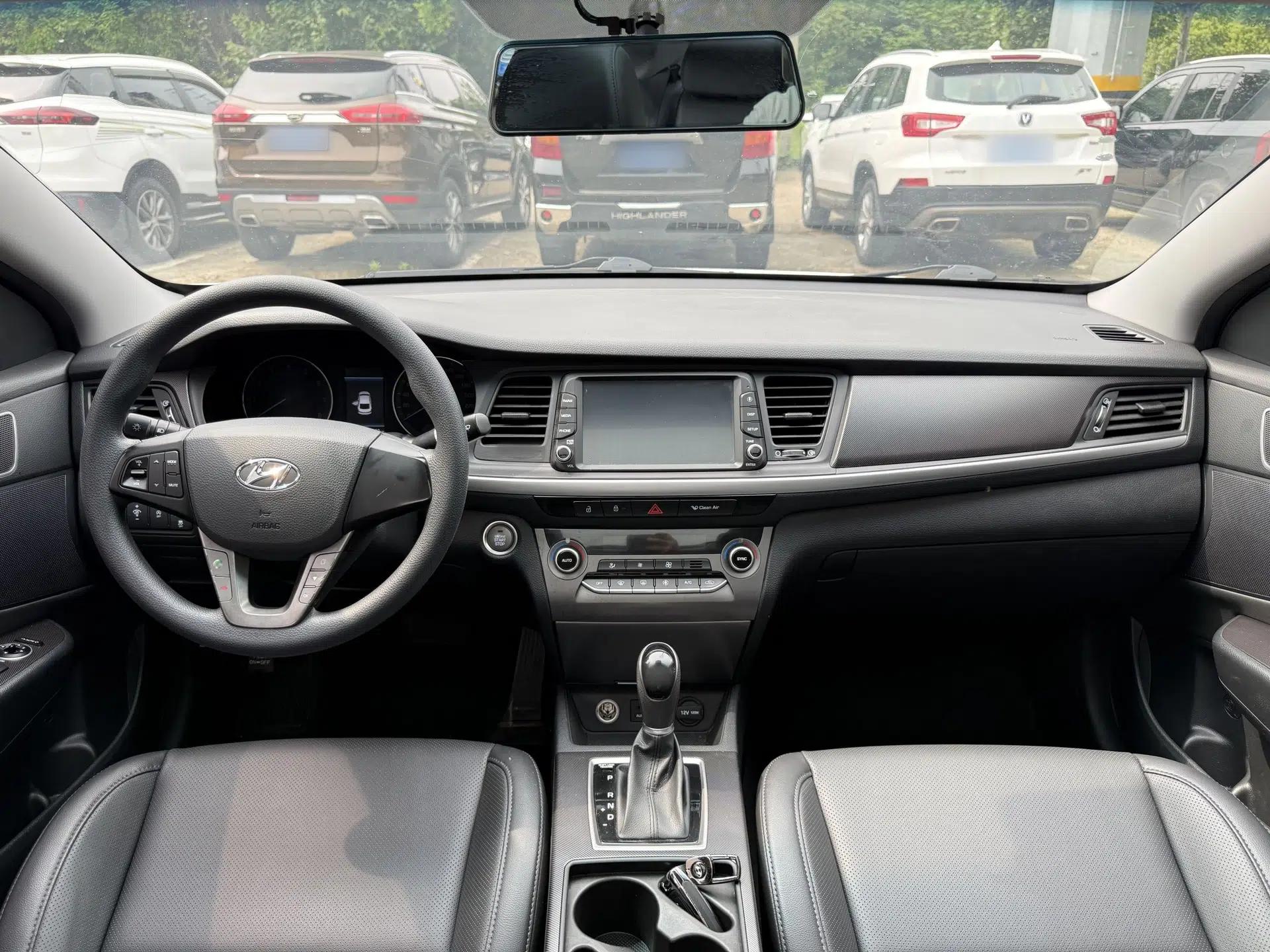 Hyundai Mistra 2017 1.8L Automatic Smart GLS China V Standard — миниатюра 8