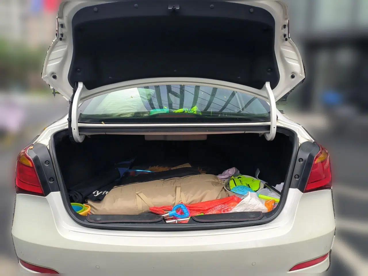 Hyundai Mistra 2016 1.6T Automatic Smart GLS — миниатюра 20