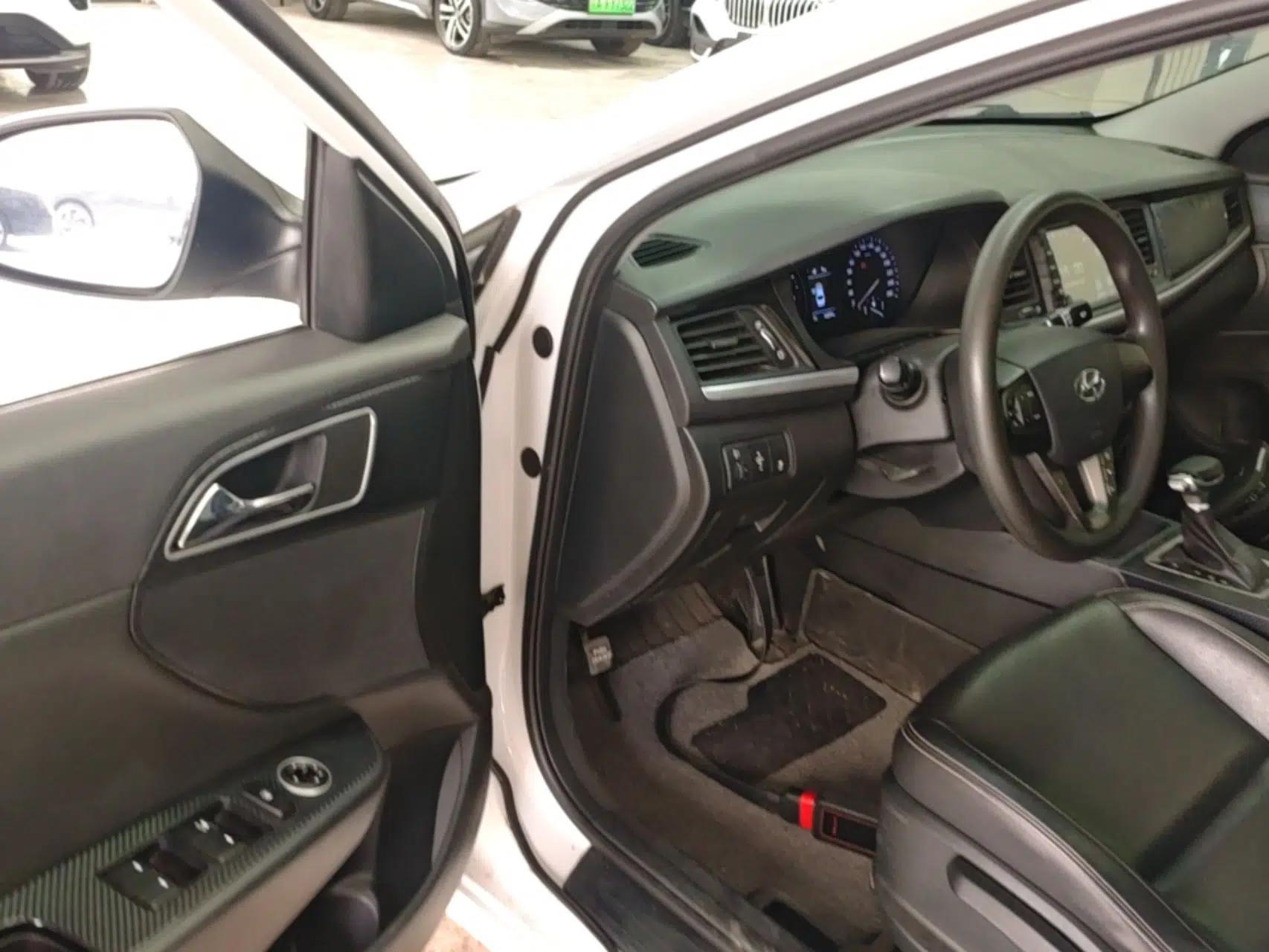 Hyundai Mistra 2017 1.6T Automatic Smart GLS China V Standard — миниатюра 19