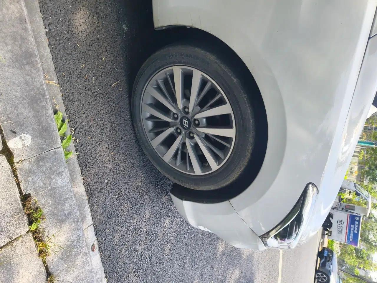 Hyundai Mistra 2017 1.8L Automatic Deluxe DLX Model China V Emission Standard — миниатюра 8